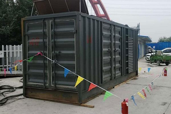 伊春发电机租赁空气滤清器多久更换一次？