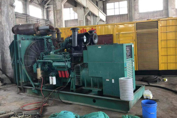 伊春发电机组的空气滤清器应该如何保养？