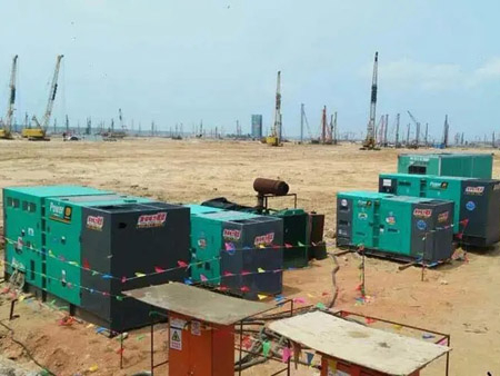 伊春如何检查和清洗空气滤清器？